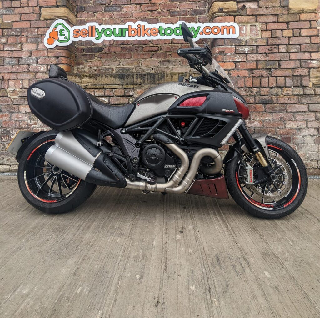 DUCATI DIAVEL BOUGHT IN HULL