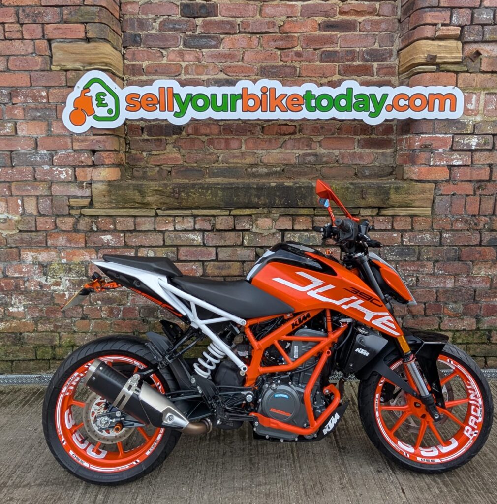 KTM DUKE 390 SOLD IN CAMBRIDGE