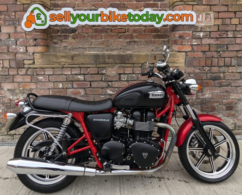 Triumph Bonneville, Home collection, no fees or charges.