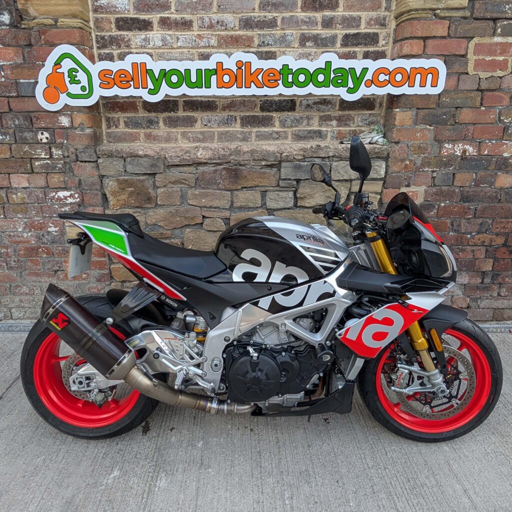Sell your Aprilia RSV4 Factory with a free 24 hour collection, instant payment upon collection. Aprilia RSV4 Factory collected from Bradford