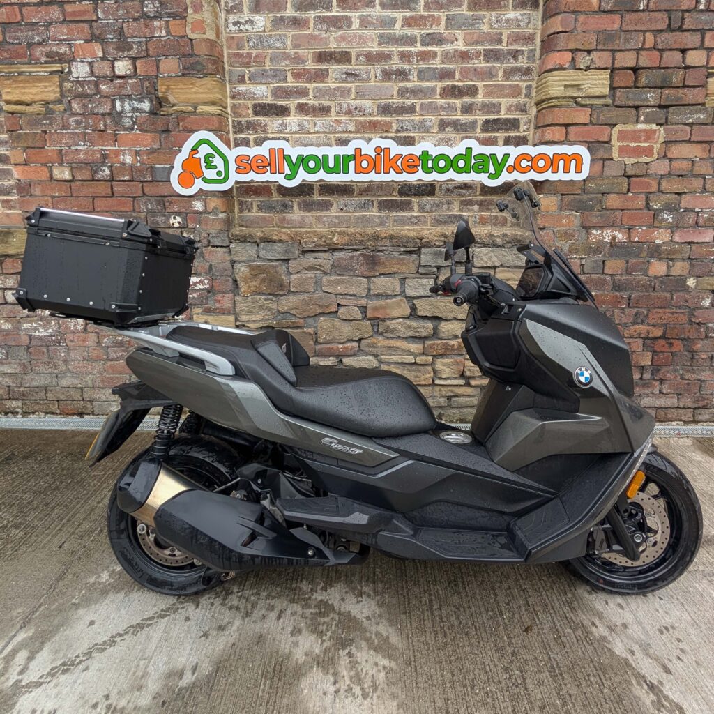 Sellyourbiketoday will collect from the comfort of your home address. Our Drivers turn up with fully sign written vans and uniform, ensuring you a peaceful sale, knowing who is coming to purchase you bike. BMW C400GT purchased from London