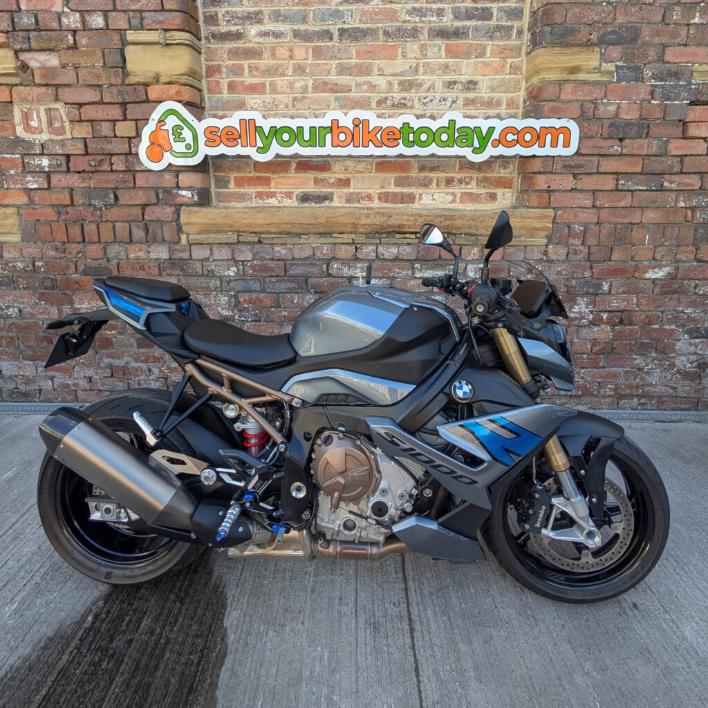 Sell your BMW S1000R today with a free 24 hour collection, BMW S1000R purchased from Trowbridge area