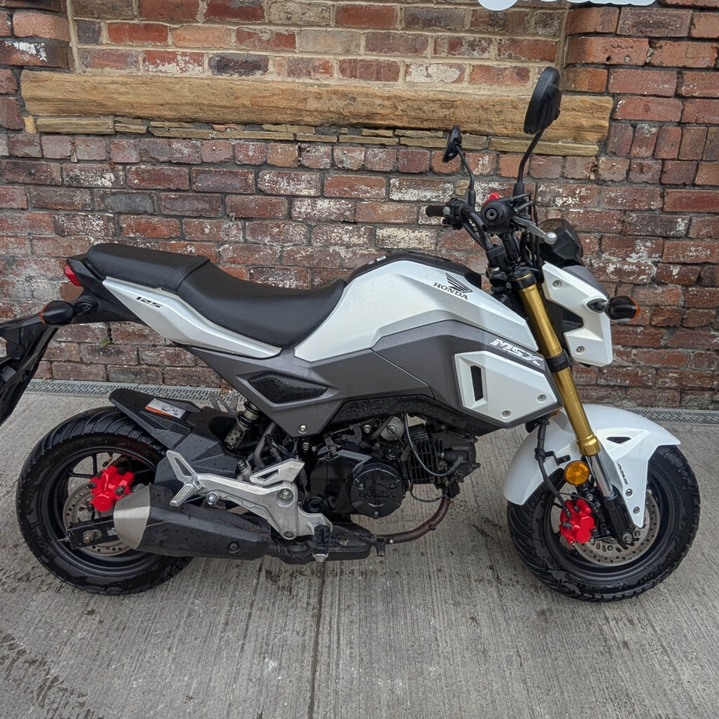 Sell my Honda MSX125 from your home address with a free 24 hours collection. Honda MSX125 purchased from Dalston