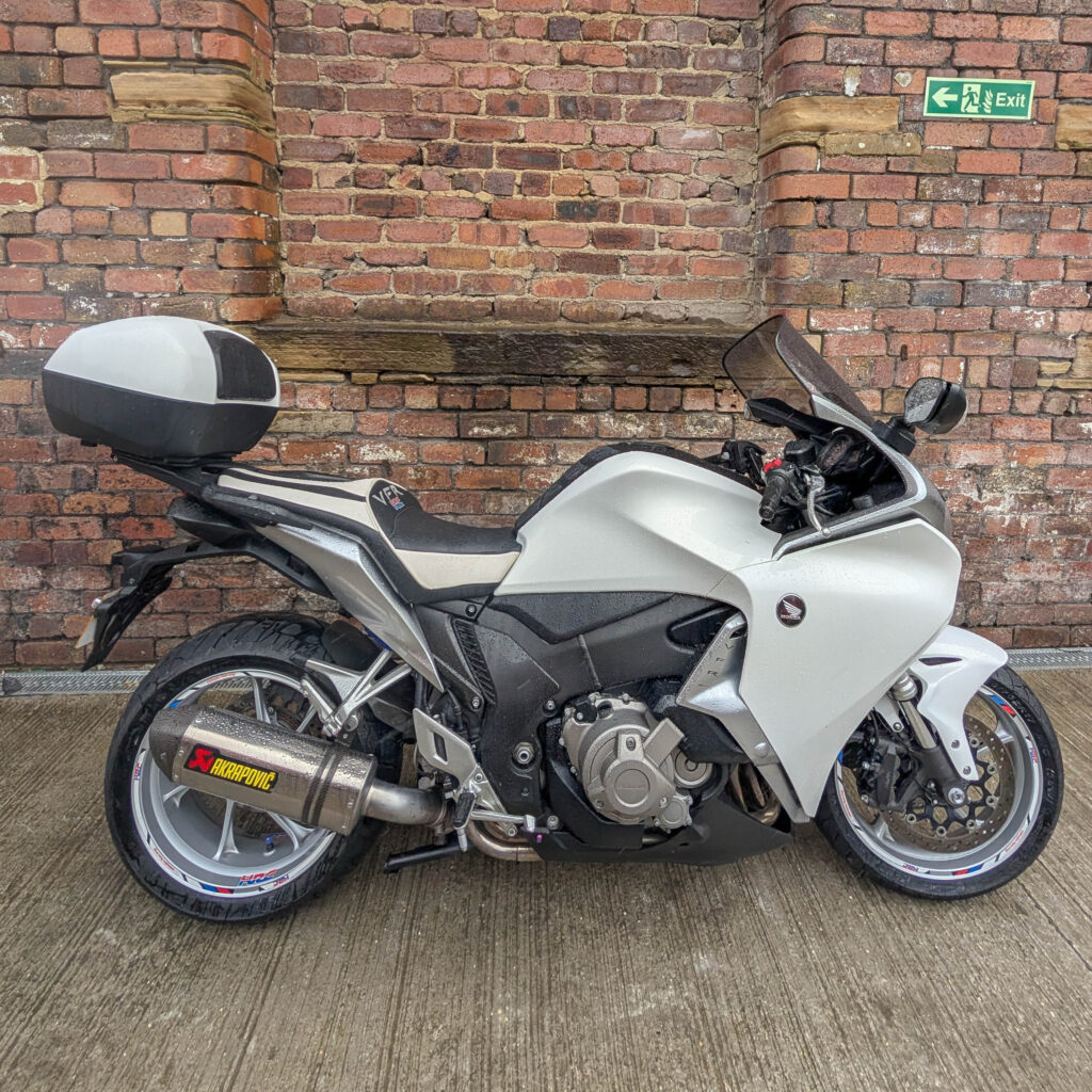 Sell your Honda VFR1200 with a free 24 hour collection, instant payment upon collection. Honda VFR1200 collected from Kendal