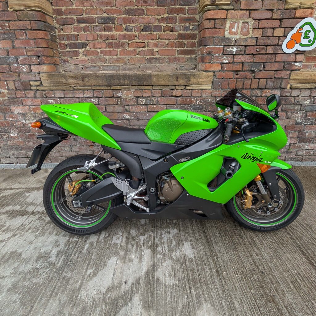 Sell your Kawasaki Ninja 636 with a free 24 hour collection, instant payment upon collection. Kawasaki Ninja 636 collected from Brighton