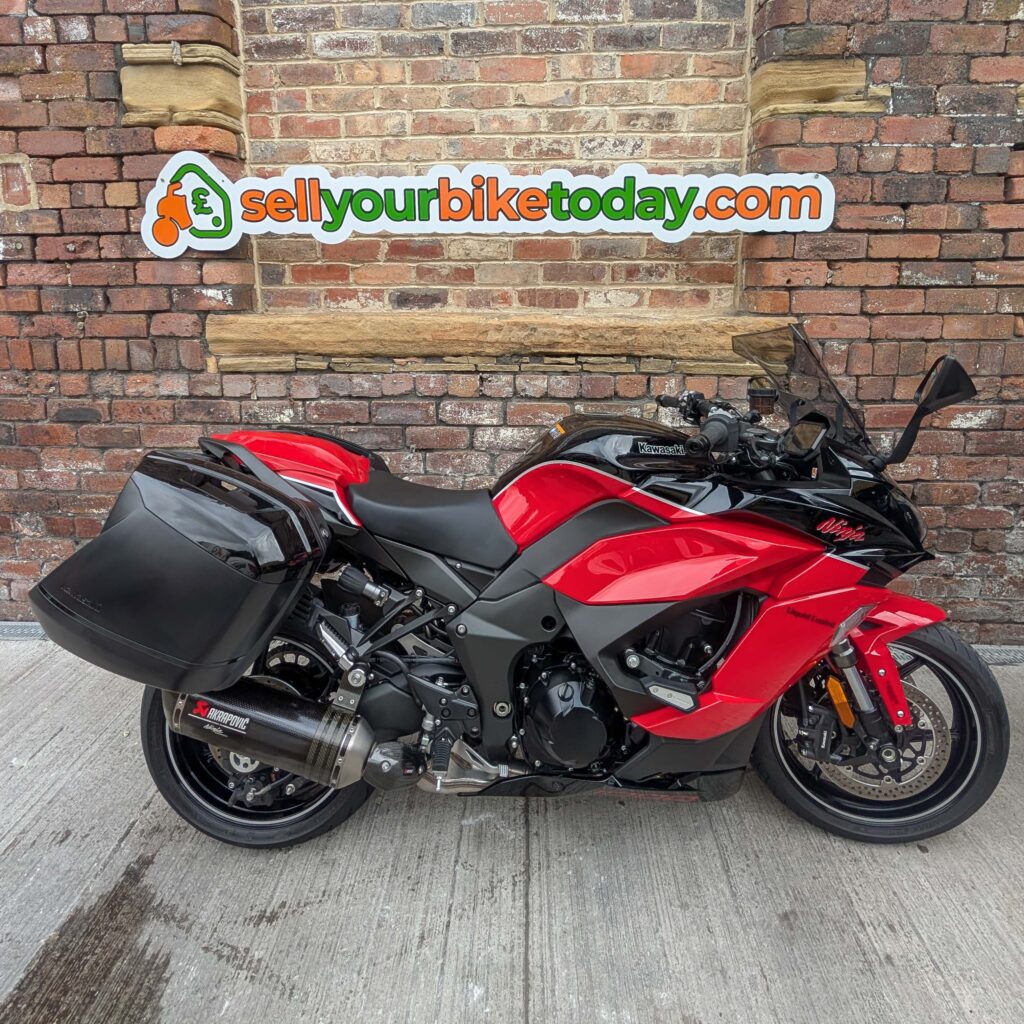 Sellyourbiketoday will collect from the comfort of your home address. Our Drivers turn up with fully sign written vans and uniform, ensuring you a peaceful sale, knowing who is coming to purchase you bike. Kawasaki Z1000SX purchased from Maidstone
