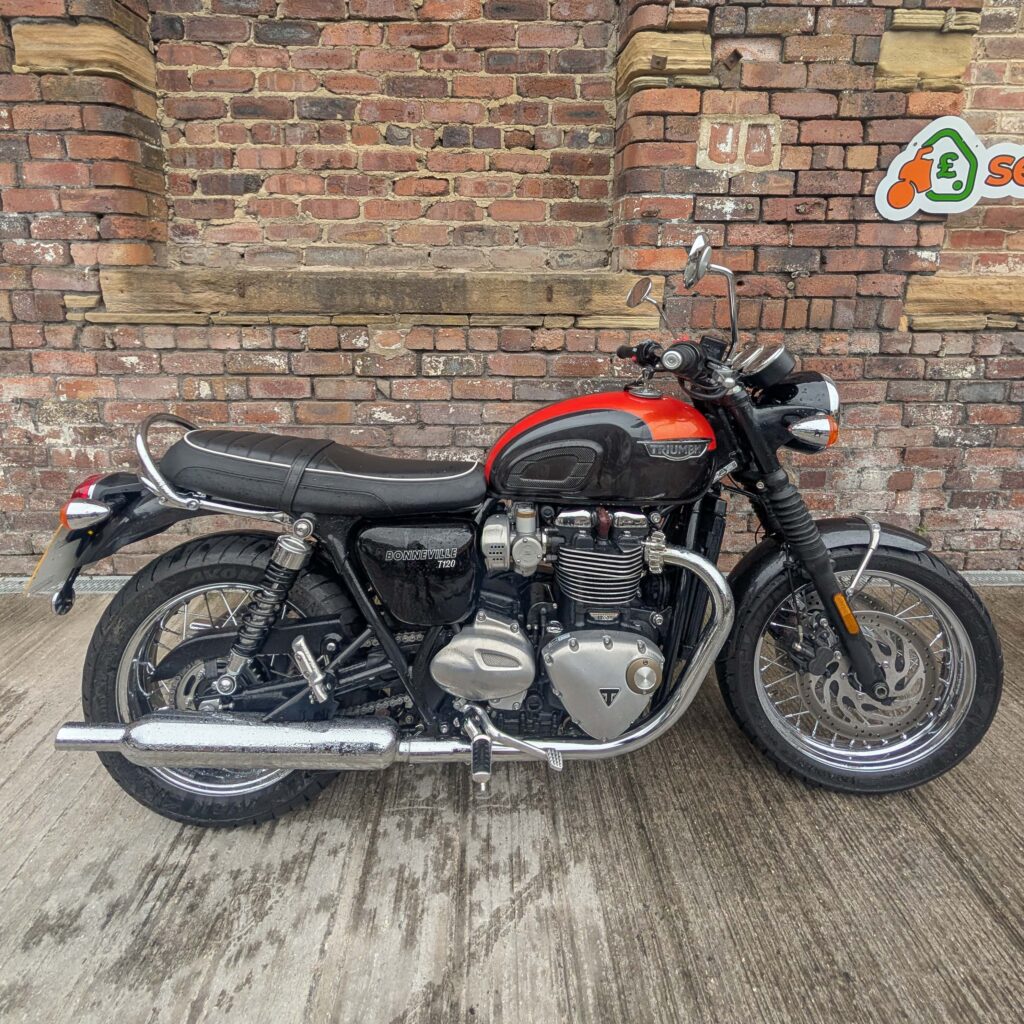 Sell your Triumph Bonneville T120 with a instant free payment upon collection, Triumph Bonneville T120 purchased from Doncaster 