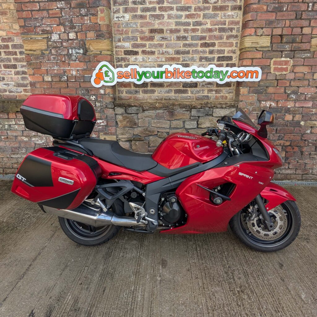 Sell my Triumph Sprint 1050 from your home address with a free 24 hours collection. Triumph Sprint 1050 purchased from Kettering